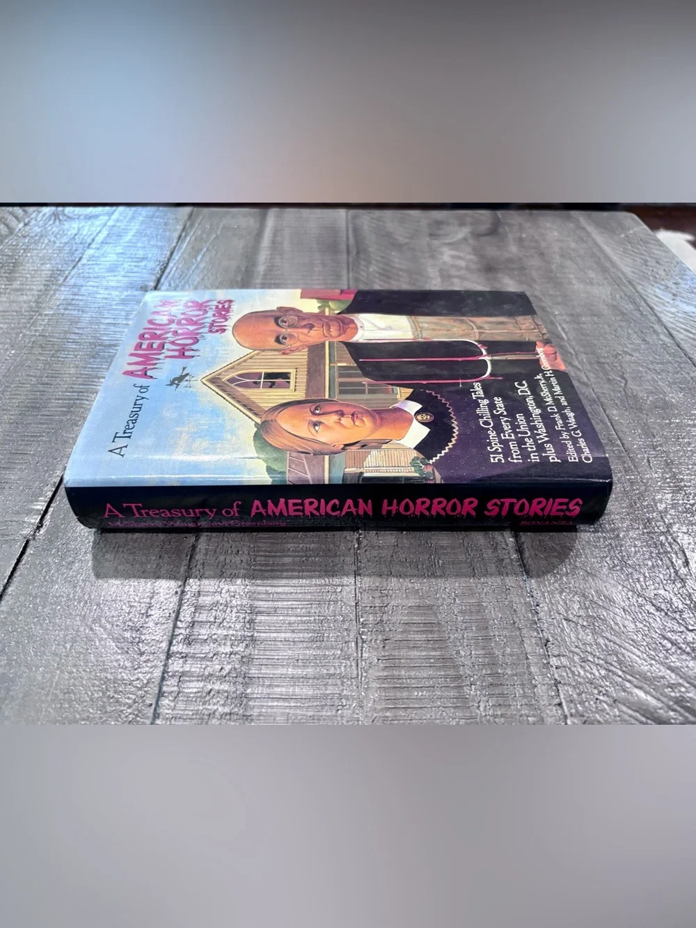A Treasury of American Horror Stories Hardcover Book